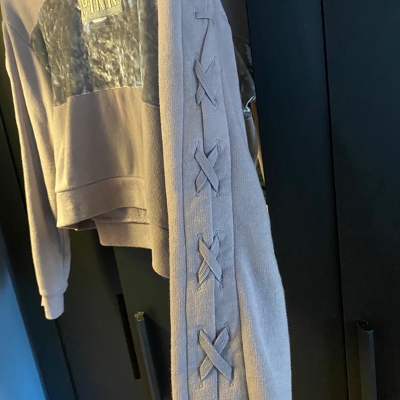 Vs Pink bundle 3 items - Picture 6 of 11